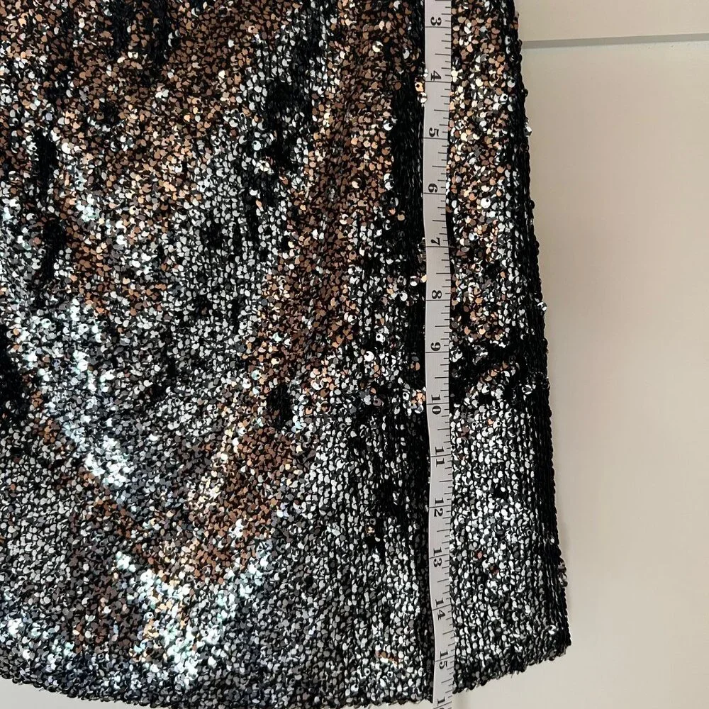 Sequined Mini Skirt - Black Silver